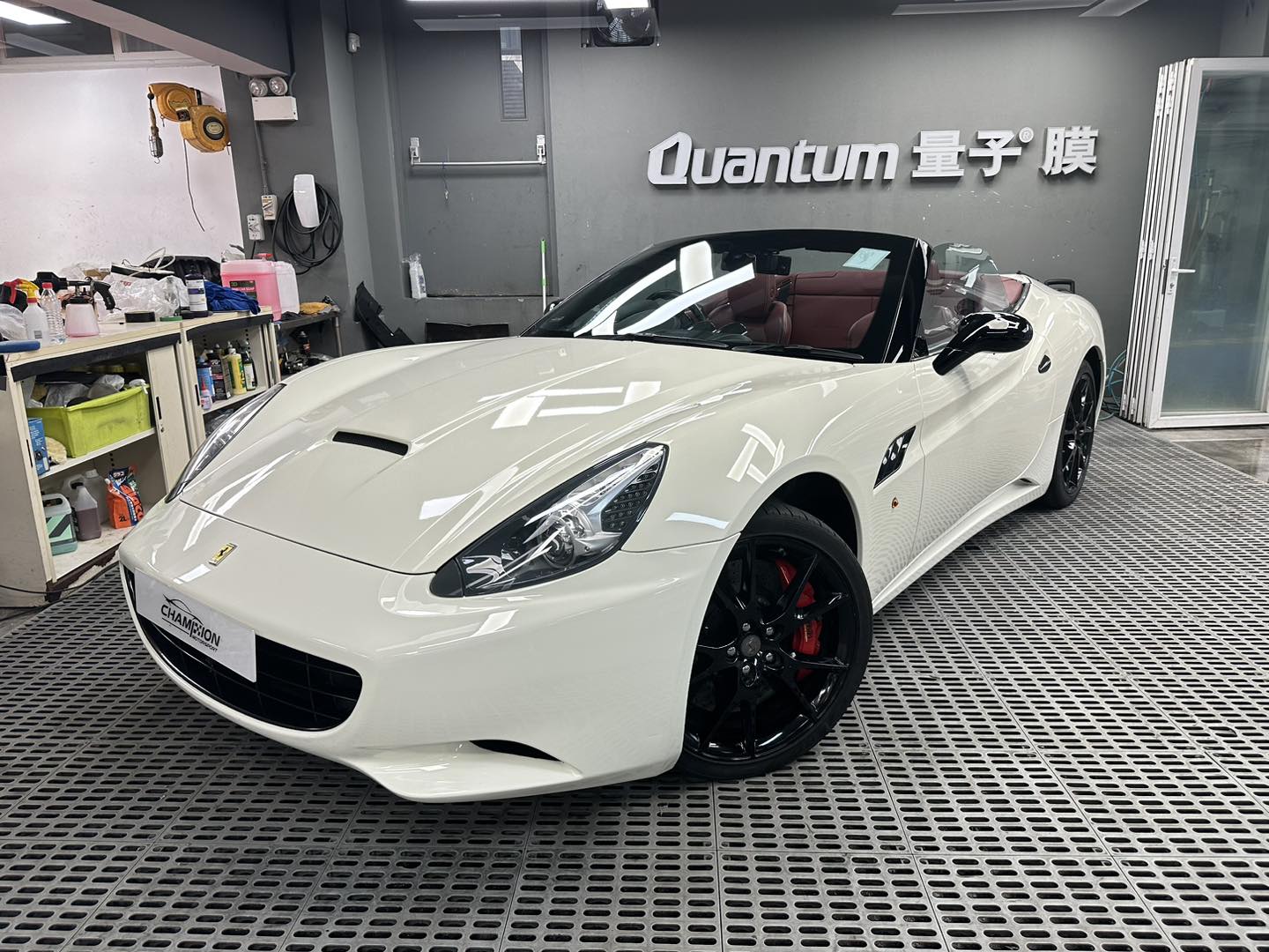 FERRARI CALIFORNIA