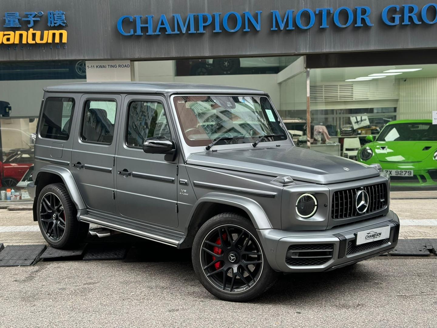 MERCEDES BENZ G63