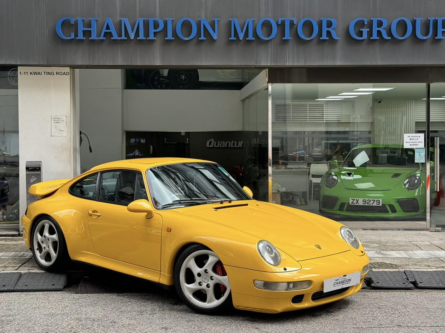 PORSCHE 911 TURBO COUPE