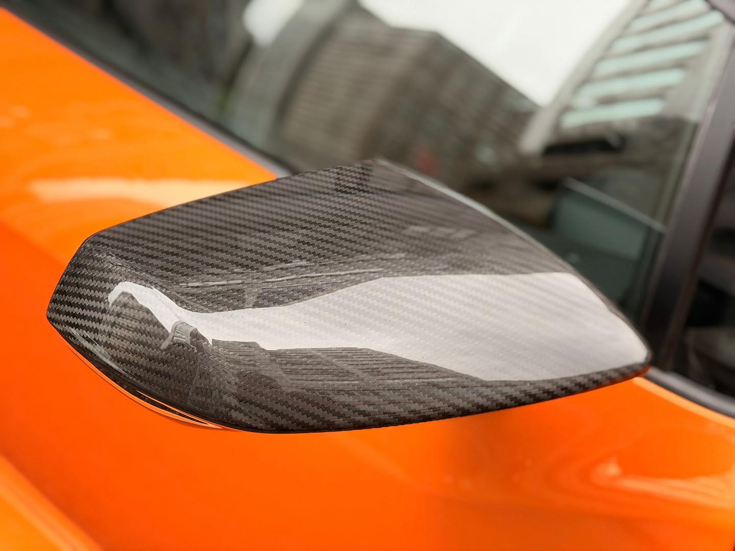 LAMBORGHINI HURACAN RWD COUPE LP5802 - Image 2