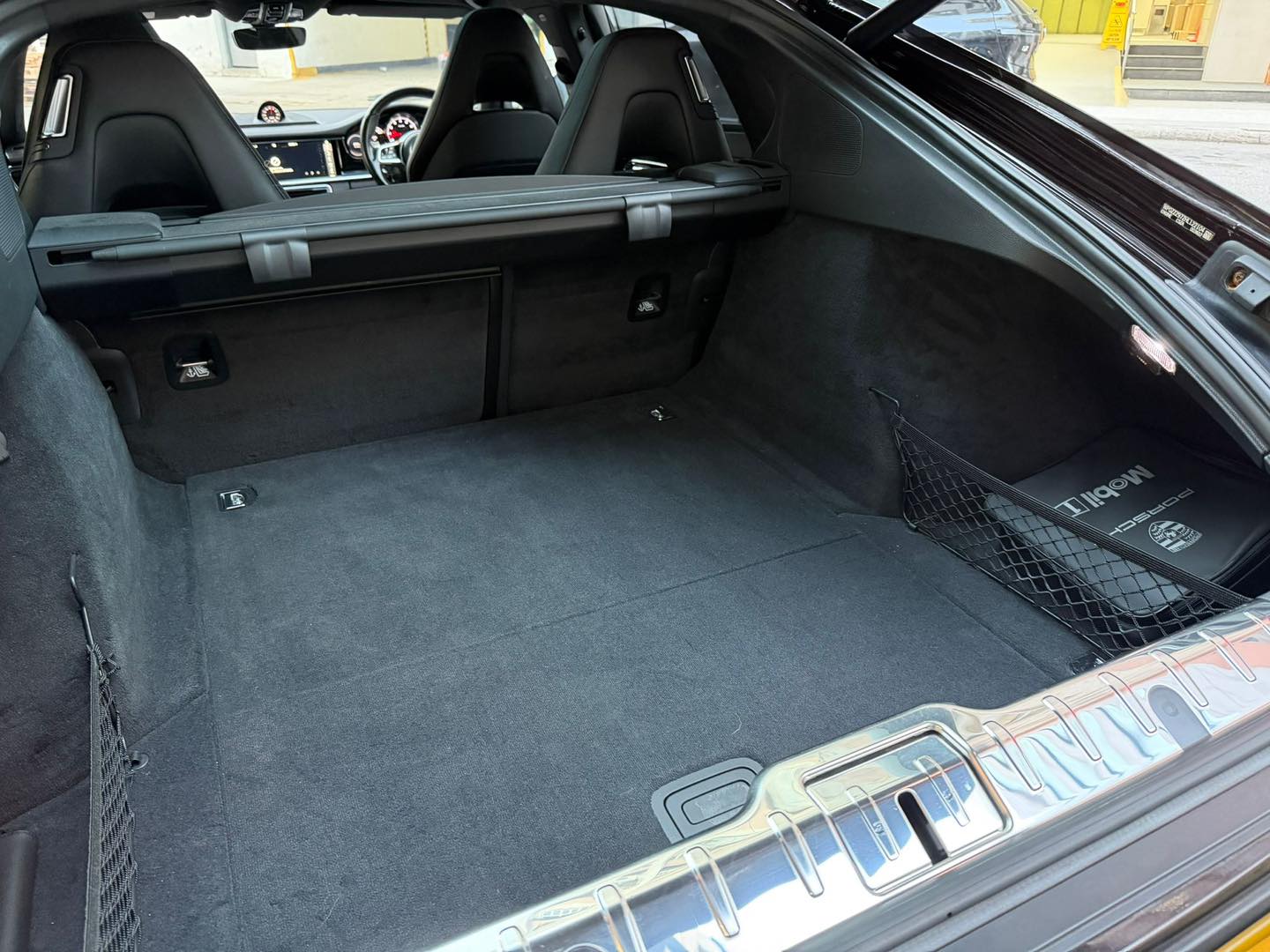 PORSCHE PANAMERA 4S - Image 3