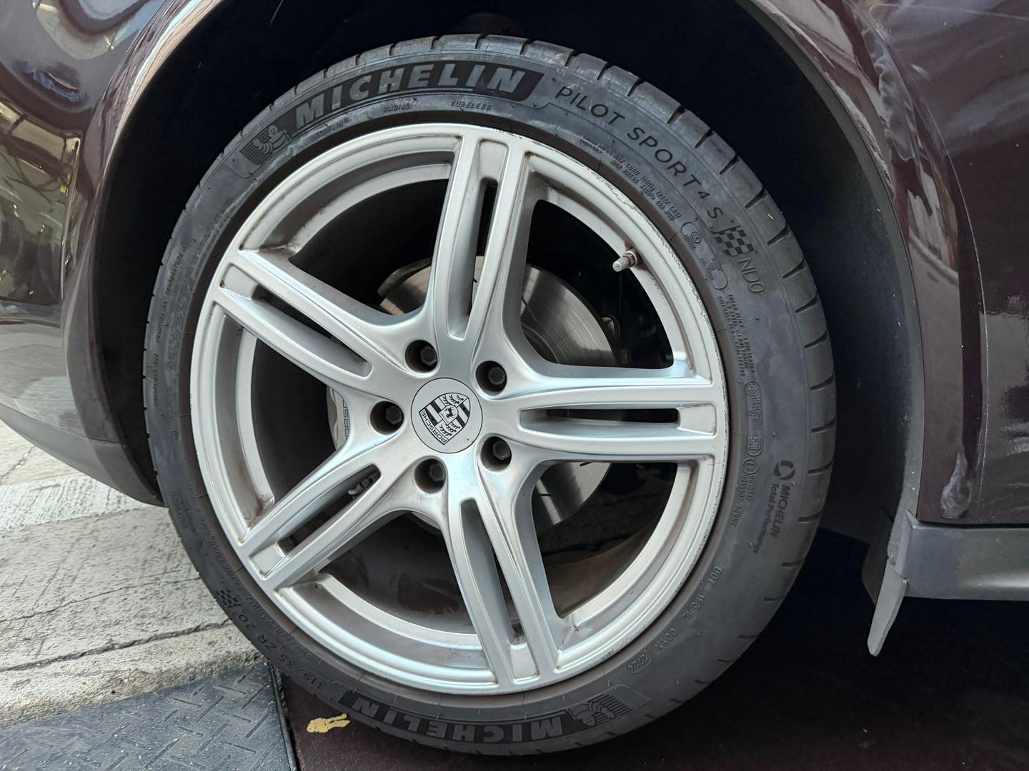 PORSCHE PANAMERA 4S - Image 10