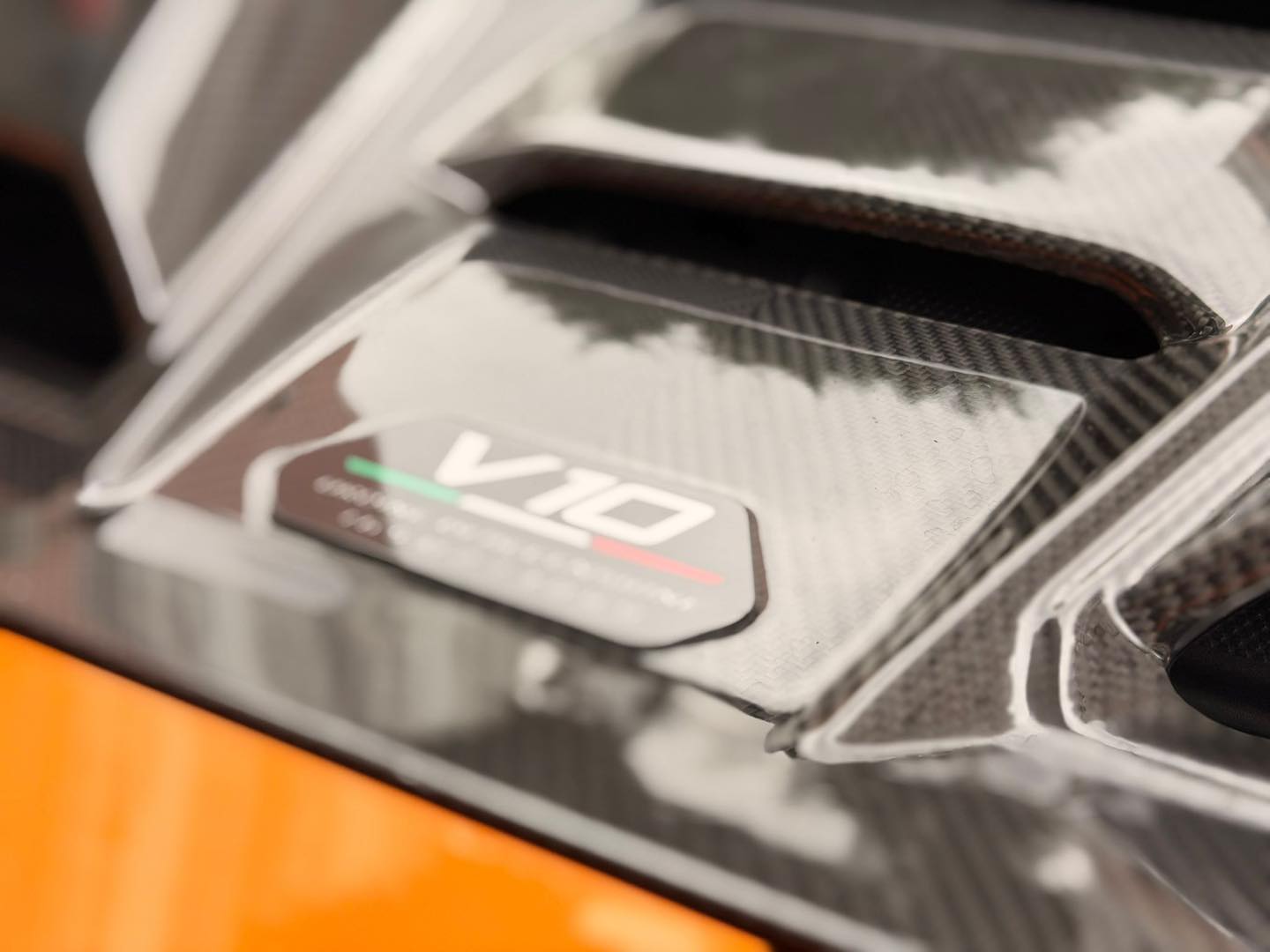 LAMBORGHINI HURACAN RWD COUPE LP5802 - Image 14